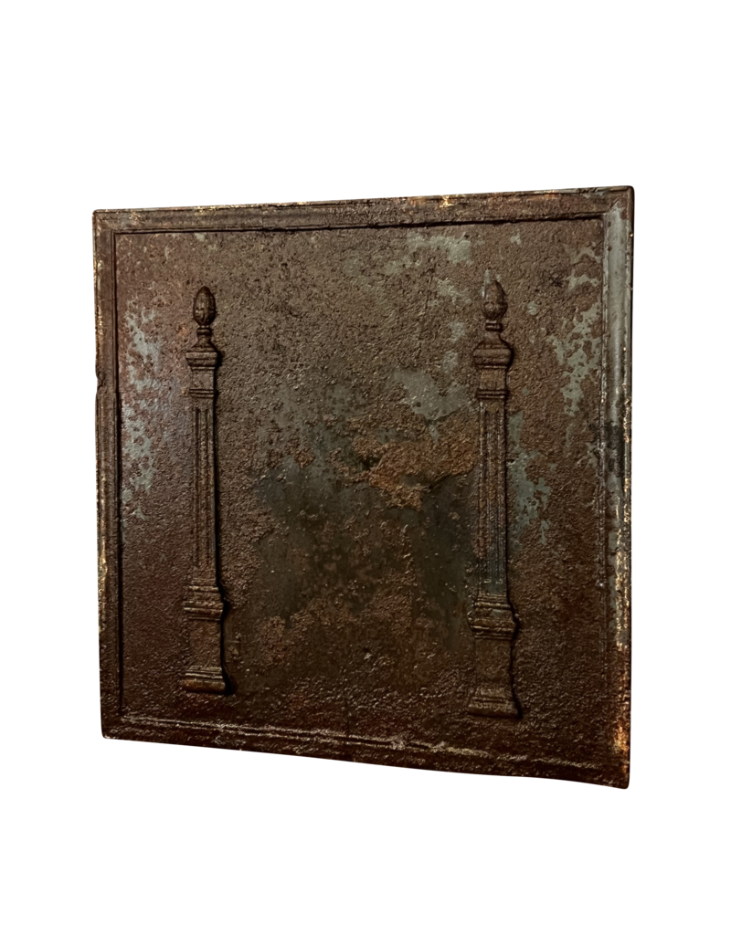 Maison Leon Van den Bogaert Fire-Back With Elegant Colums Minimal Decor
