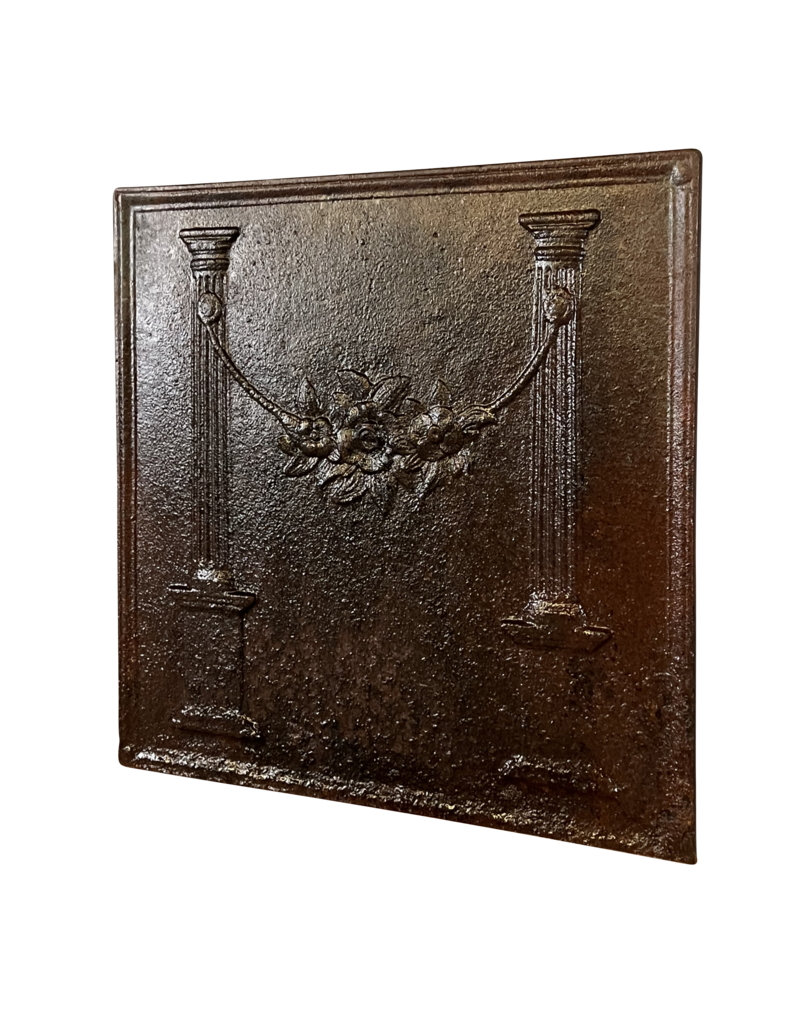 Maison Leon Van den Bogaert Plaque Florales De Cheminée De Style Louis XVI