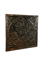 Maison Leon Van den Bogaert Quadratische Kaminplatte mit dem Wappen des französischen Königs