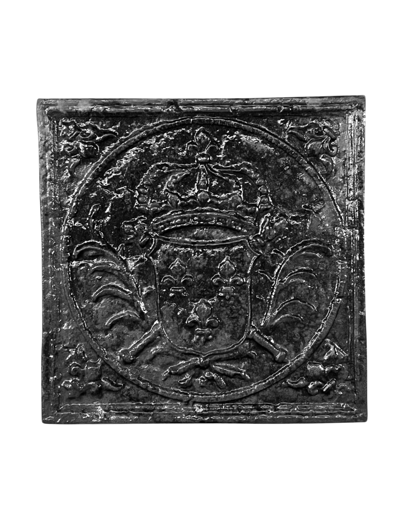 Maison Leon Van den Bogaert Quadratische Kaminplatte mit dem Wappen des französischen Königs