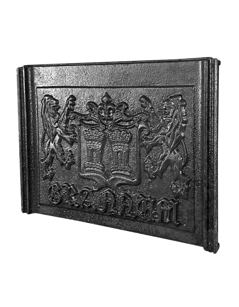 Maison Leon Van den Bogaert Kaminelement aus Wappen aus Gusseisen