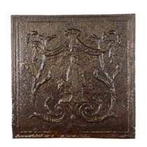 Maison Leon Van den Bogaert Plaque de cheminée aux motifs décoratifs élégants