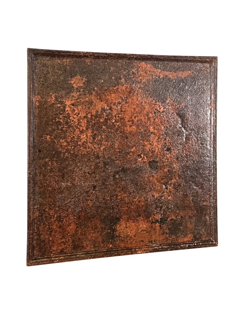 Maison Leon Van den Bogaert Minimalistische quadratische Kaminplatten