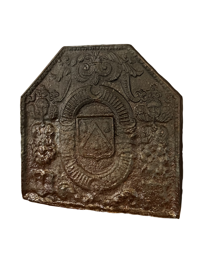 Maison Leon Van den Bogaert Fondo De Chimenea Con Escudo Del Siglo Xvii.