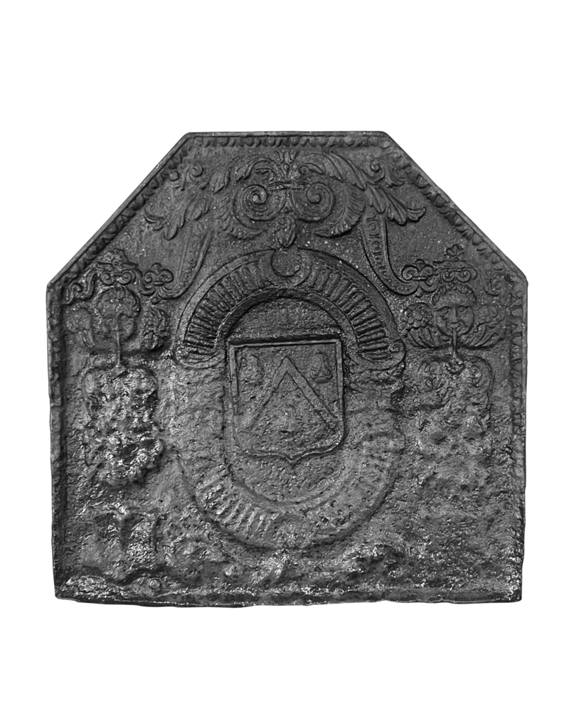 Maison Leon Van den Bogaert Haardplaat Met Wapenschild Uit De 17E Eeuw