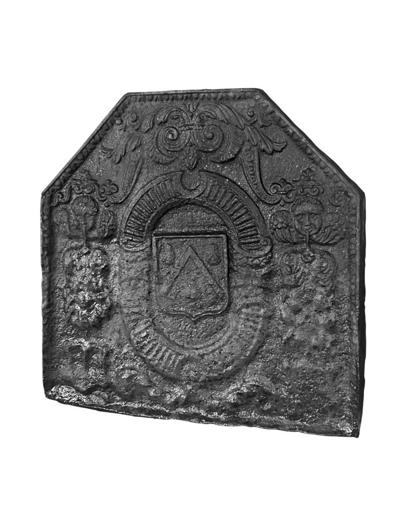 Plaque De Cheminée Avec Blason Du Xviie Siècle