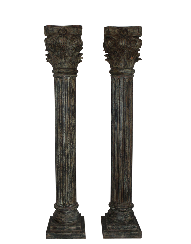 Maison Leon Van den Bogaert Par De Columnas Antiguas De Madera