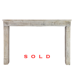 Maison Leon Van den Bogaert Rustic Französisch Kalkstein Kamin Verkleidung