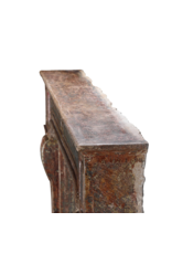 Maison Leon Van den Bogaert Antiker Französischer Kamin Mit Rustikaler Roter Patina
