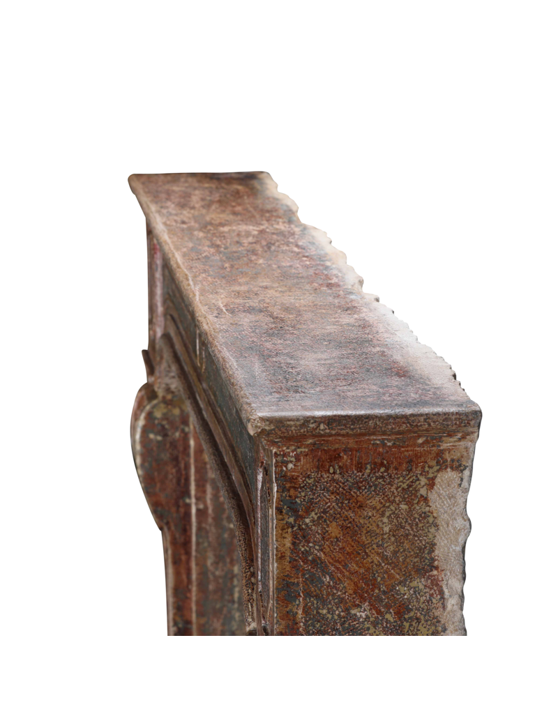 Maison Leon Van den Bogaert Antiker Französischer Kamin Mit Rustikaler Roter Patina