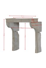 Antiker Einfarbigen Beige Sandsteinkamin  Aus Frankreich