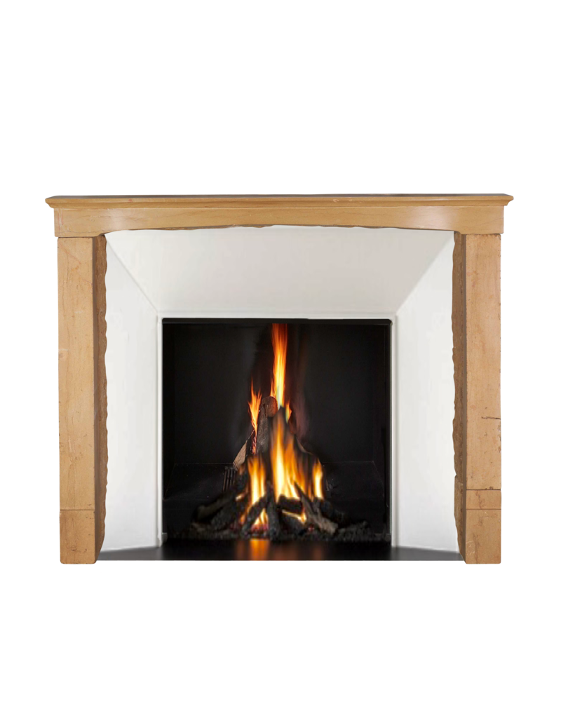 Chimenea Antigua En Piedra Para Una Decoración Interior Atemporal