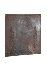 Maison Leon Van den Bogaert La Plaque de Cheminée De Château De Vigneron Rayonne Une Chaleur Béate