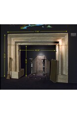Cadre De Foyer De Château En Grès Extrêmement Massif