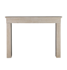 Entourage De Cheminée Antique Intemporel En Pierre Calcaire Beige