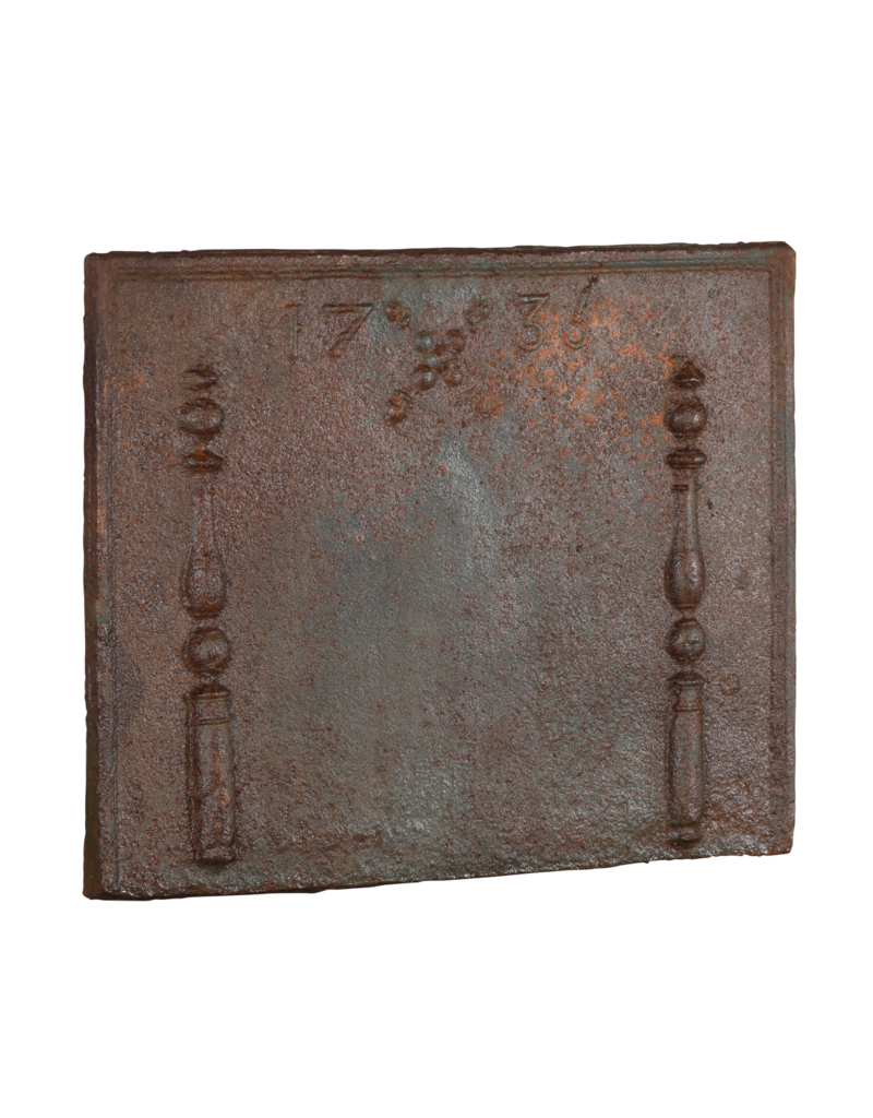 Plaque De Cheminée Lourde Pour Des Heures De Chaleur Et De Confort Au Coin Du Feu