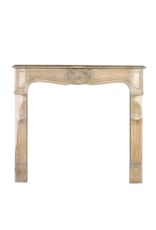 Francés Del Siglo 20 De Madera De Estilo LXV Envolvente