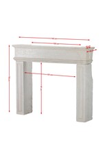 Maison Leon Van den Bogaert Elegante, antike Kaminumrandung aus Kalkstein für minimalistische Finca-Innenräume