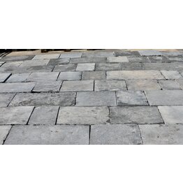 Maison Leon Van den Bogaert Belgian Black Tiles 55 Square Meters 1,18 Inch Thick