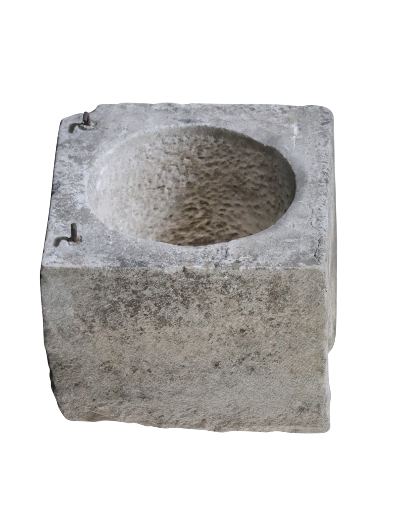 Französisch Antike Wasser Brunnen Stein