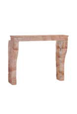 Maison Leon Van den Bogaert Antiker hoher Marmorstein Kamin Aus Burgund | 19. Jh. Château-Stil