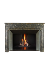 Maison Leon Van den Bogaert Strandschouw met Schelpenfossielen – Louis XIII haard In Nolay Hard Steen (Bourgogne) – 175 cm Breed