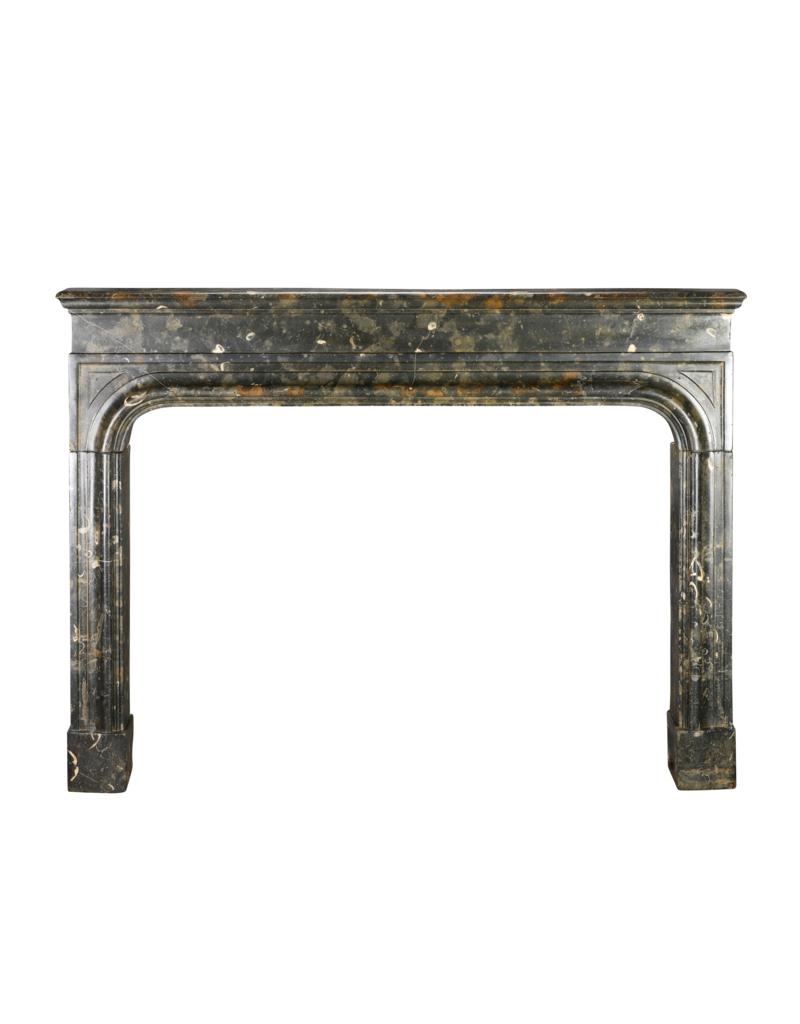 Maison Leon Van den Bogaert Strandschouw met Schelpenfossielen – Louis XIII haard In Nolay Hard Steen (Bourgogne) – 175 cm Breed