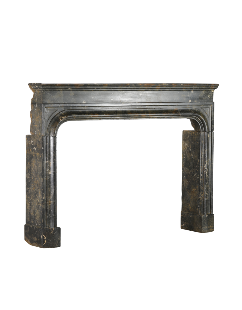 Maison Leon Van den Bogaert Strandschouw met Schelpenfossielen – Louis XIII haard In Nolay Hard Steen (Bourgogne) – 175 cm Breed