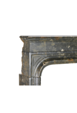 Maison Leon Van den Bogaert Louis-XIII-Strandhaus-Kamin aus Nolay-Stein mit Schaleneinschlüssen – 175 cm breit