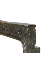 Maison Leon Van den Bogaert Strandschouw met Schelpenfossielen – Louis XIII haard In Nolay Hard Steen (Bourgogne) – 175 cm Breed