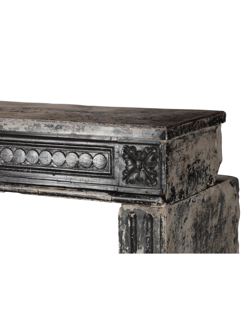Maison Leon Van den Bogaert Exceptional Late 18th Century French Directoire Fireplace Surround in Patinated Limestone with Fine Carvings and Original Brown Surface