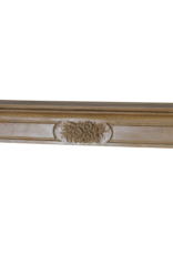 Maison Leon Van den Bogaert Authentieke 19e-eeuwse Franse schouw uit de Romantische periode in harde Bourgondische kalksteen – Handgesneden bloemendecor en elegante proporties