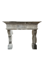 Maison Leon Van den Bogaert Monumentale Cheminée Renaissance En Calcaire — Élégance Intemporelle - Intérieurs Modernes-Classiques