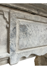 Maison Leon Van den Bogaert Monumentale Cheminée Renaissance En Calcaire — Élégance Intemporelle - Intérieurs Modernes-Classiques