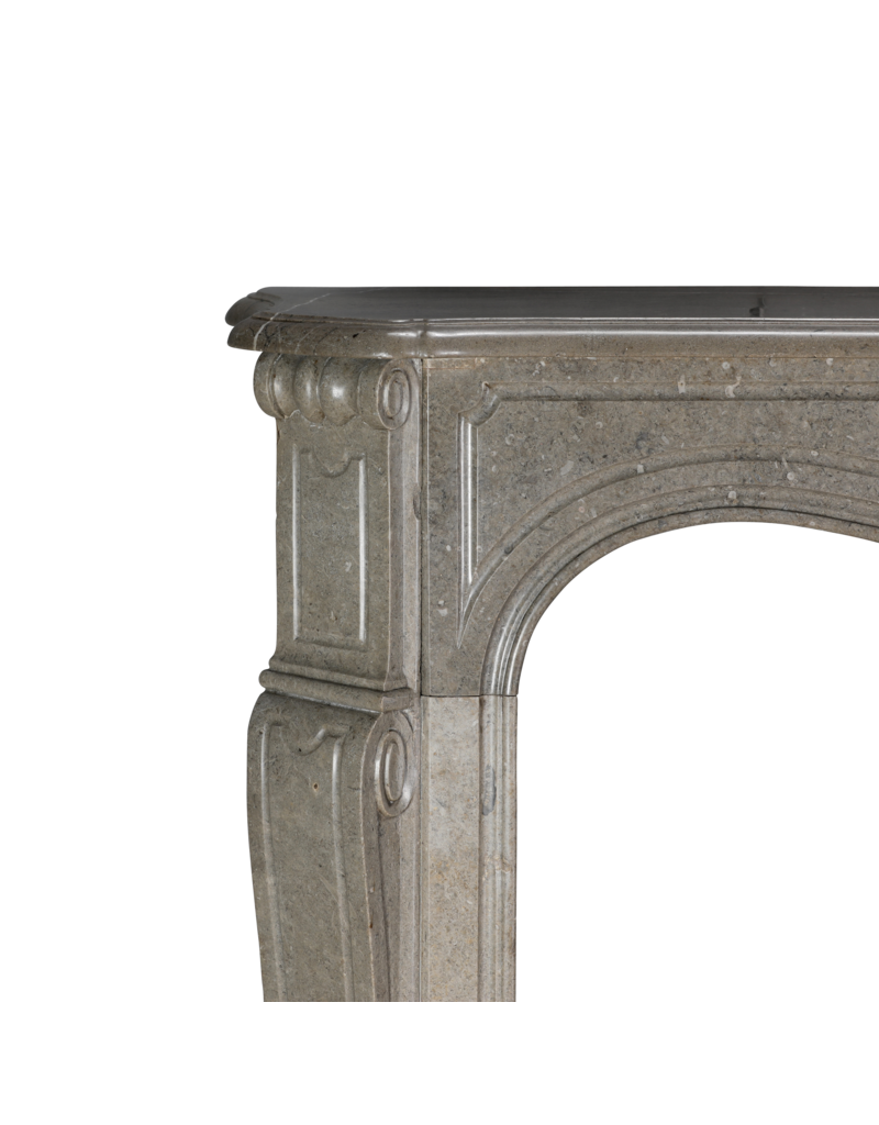 Chimenea francesa auténtica de estilo Pompadour en mármol verde mastic — Elegancia del siglo XIX para interiores modernos o clásicos