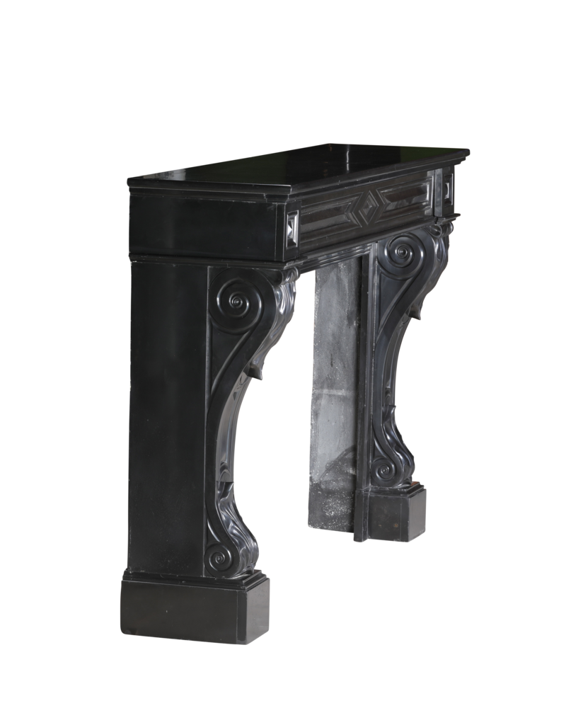 Maison Leon Van den Bogaert Cheminée Ancienne en Marbre Noir Belge | Authentique Cheminée Française du XIXe Siècle | Élégance et Luxe Intemporels