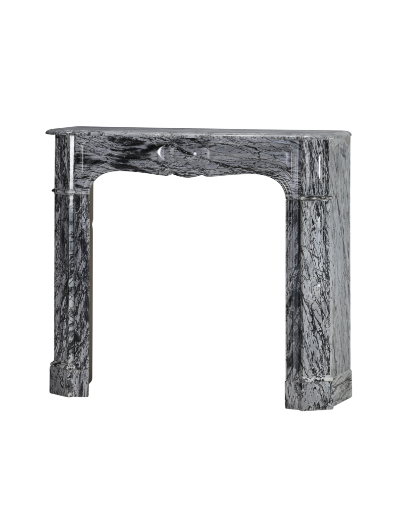 Maison Leon Van den Bogaert Pompadour Schouw in Italiaans Bleu Fleuri (Bardiglio Forito) Marmer – Elegant Antiek Voor Tijdloze Interieurs