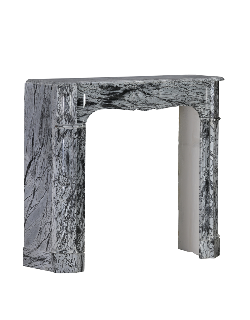 Maison Leon Van den Bogaert Pompadour Schouw in Italiaans Bleu Fleuri (Bardiglio Forito) Marmer – Elegant Antiek Voor Tijdloze Interieurs