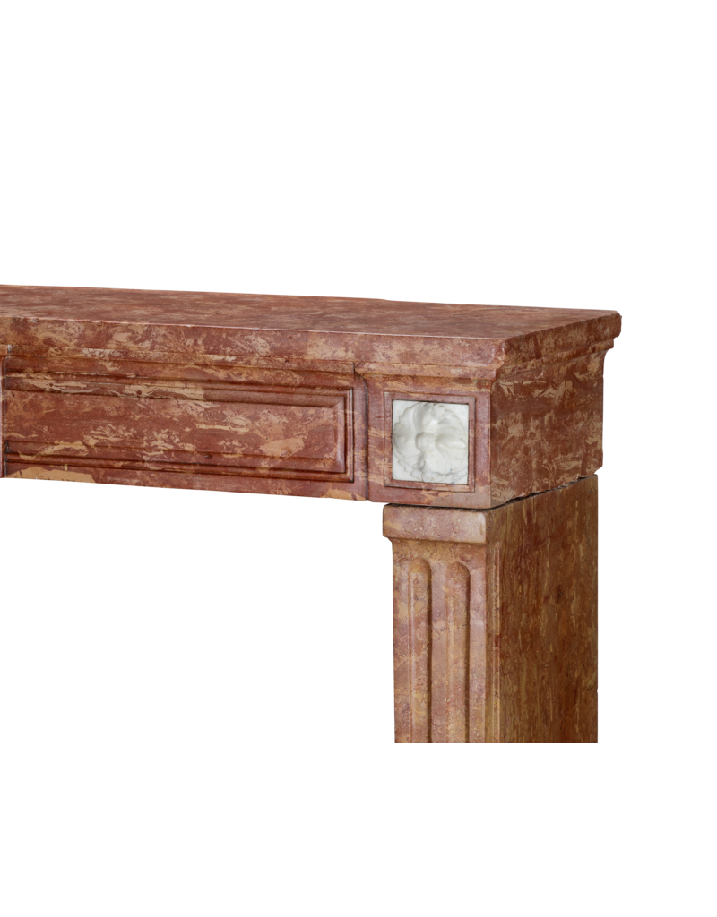 Maison Leon Van den Bogaert Originele Franse Schouw in Bourgondische Rose Steen & Wit Marmer