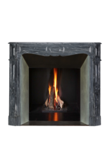 Authentischer Pompadour Kamin in seltenem Bleu Fleuri (Bardiglio Forito) Marmor – Original antiker Kaminsims