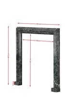 Maison Leon Van den Bogaert Authentique Cheminée Bolection du XIXe Siècle en Marbre Vert Ancien – Élément Architectural Intemporel