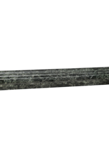 Authentische Kaminumrandung aus bolection-Stil aus grünem antiker Marmor des 19. Jahrhunderts – zeitloses architektonisches Element