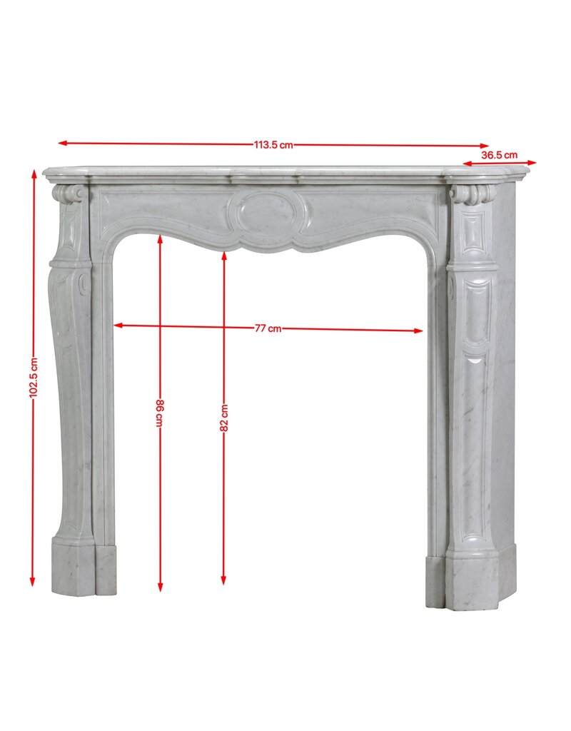 Maison Leon Van den Bogaert Authentique Cheminée Parisienne de Style Pompadour du XIXe Siècle en Marbre Blanc