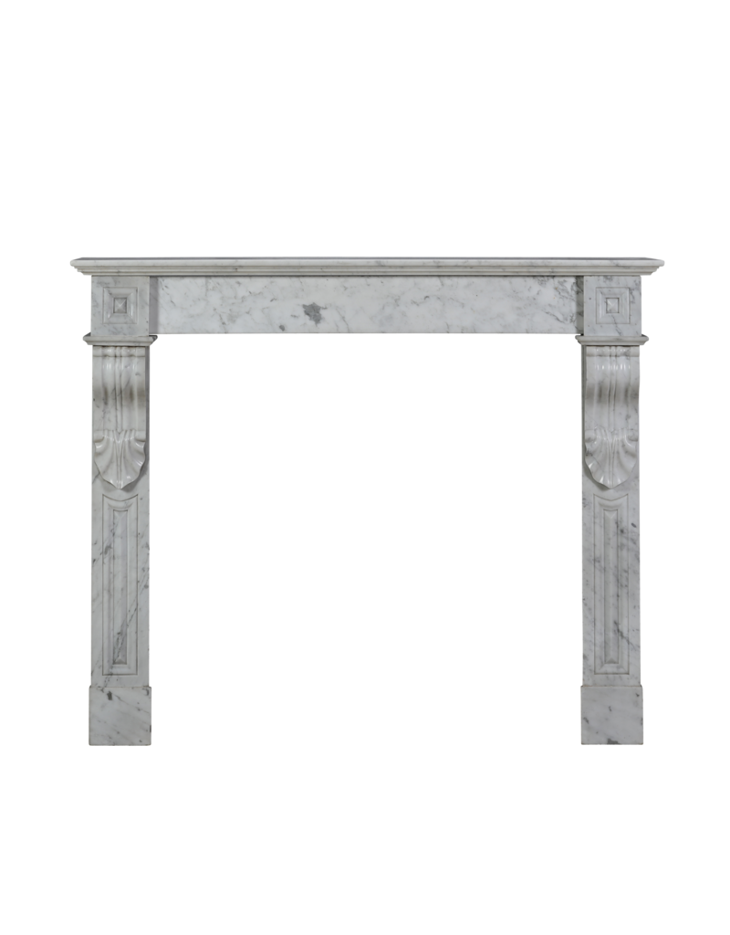 Maison Leon Van den Bogaert Small Classic French Appartement Fireplace Surround in Carrara White Marble – 19th Century Antique Chimneypiece, Sculptural Minimal Design