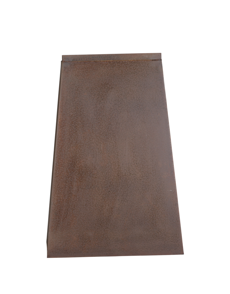 Ijzeren sokkel – Sculpturale pyramide/obelisk pedestal met warme roestpatina voor beeld, vaas of kunstobject