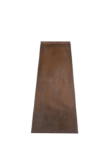 Eisensockel – skulpturaler pyramiden-/obelisken-Sockel mit warmer rostpatina für Skulptur, Vase oder Kunstobjekt