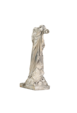 Antike Trauerfigur aus Kalkstein, 19. Jahrhundert – trauernde Frau mit Blumenkranz, an ein Kreuz gelehnt – originale Friedhofs- und Denkmalsskulptur