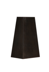 Socle en fer – Piédestal sculptural pyramide/obélisque avec patine rouille naturelle pour statue, vase ou objet d’art