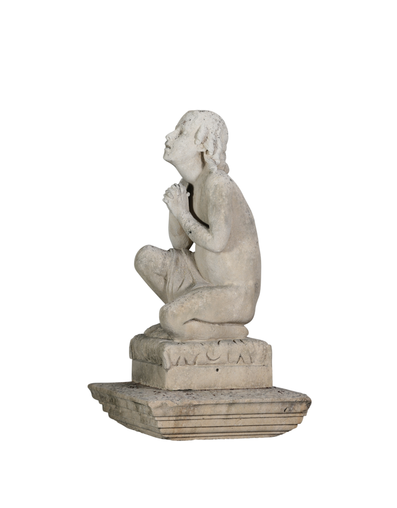 Authentische Kalksteinfigur aus dem 19. Jahrhundert – Kniendes betendes Kind – Antike Gartenstatue / Brunnenfigur – Zeitlose Andacht