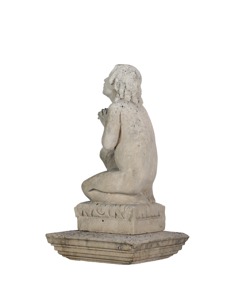 Authentische Kalksteinfigur aus dem 19. Jahrhundert – Kniendes betendes Kind – Antike Gartenstatue / Brunnenfigur – Zeitlose Andacht